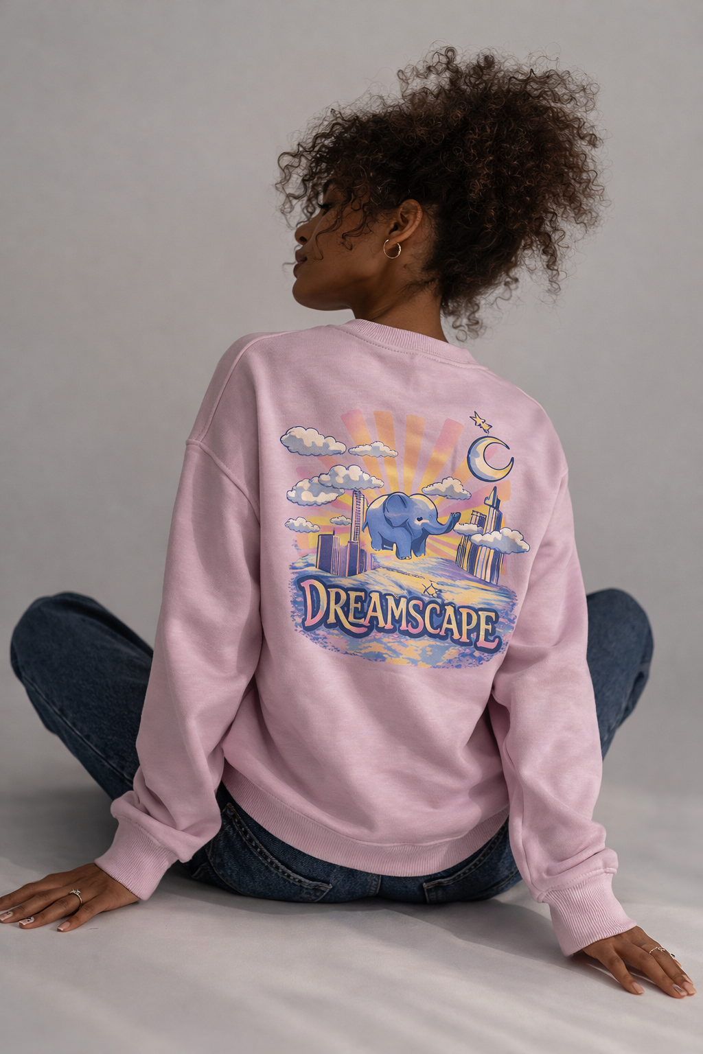 Women's "DREAMSCAPE" Sweatshirt - Spring Streetwear Collection - Sweatshirt Soft Pastel